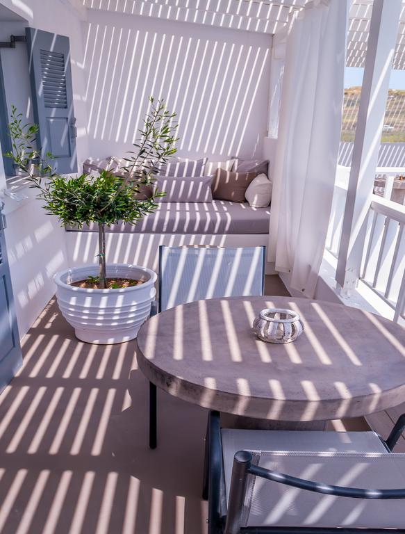 Milos Bay Suites Adamantas  ห้อง รูปภาพ