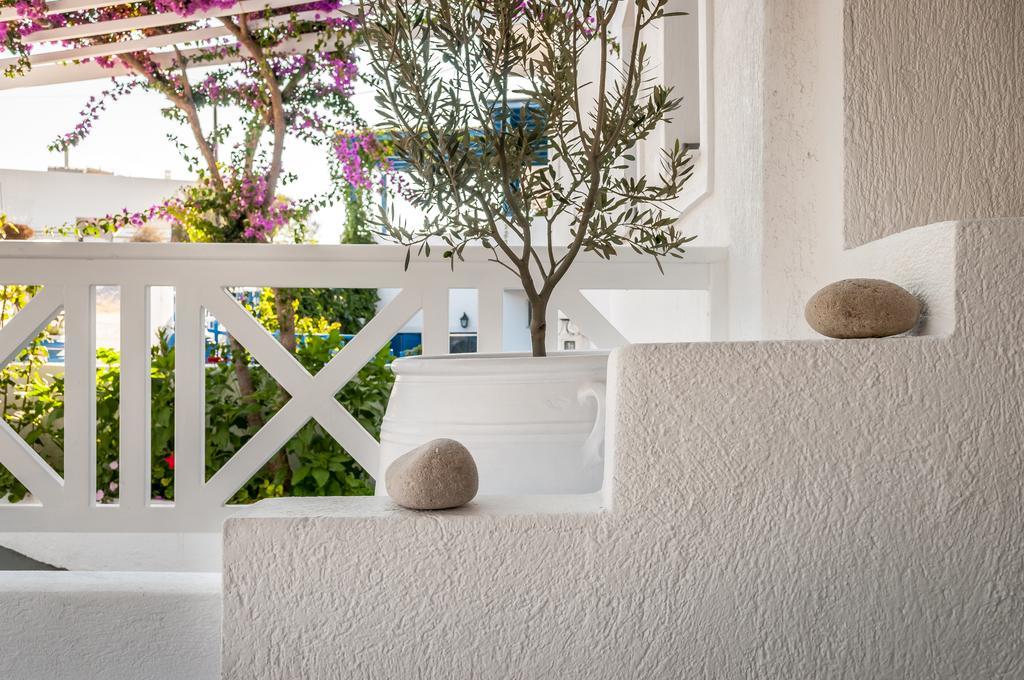 Milos Bay Suites Adamantas  ภายนอก รูปภาพ