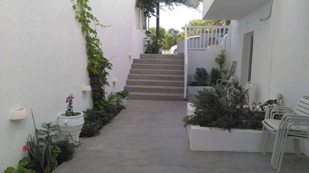 Milos Bay Suites Adamantas  ภายนอก รูปภาพ