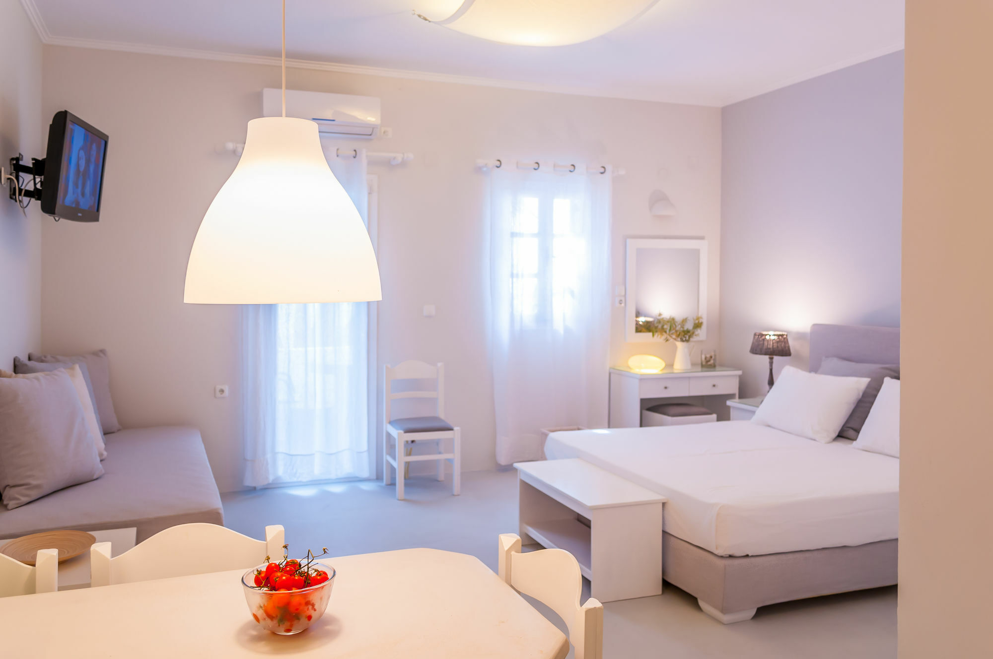 Milos Bay Suites Adamantas  ภายนอก รูปภาพ