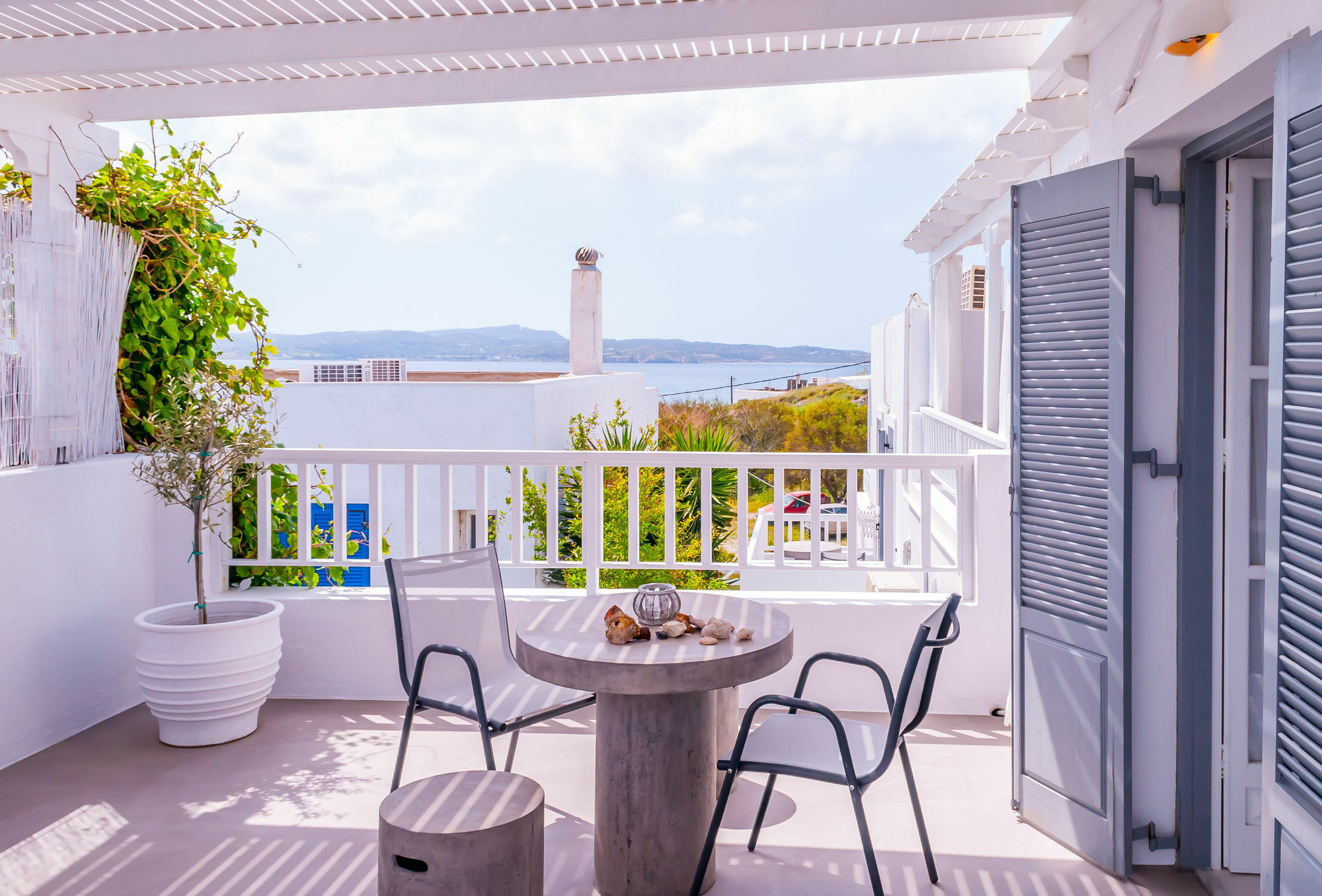 Milos Bay Suites Adamantas  ภายนอก รูปภาพ