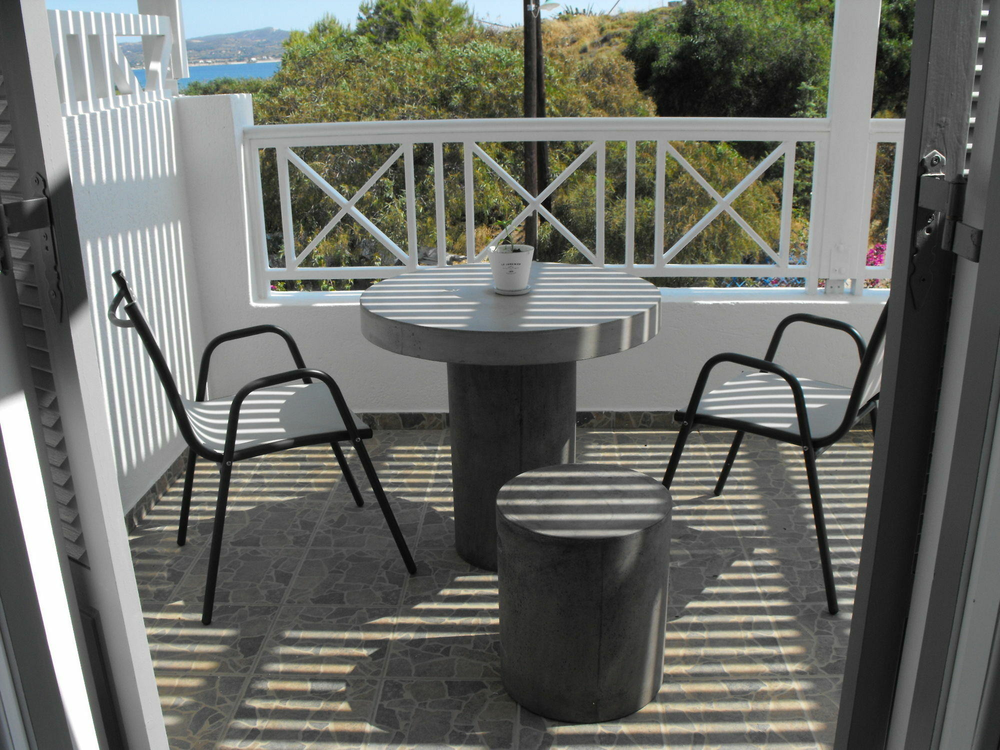 Milos Bay Suites Adamantas  ภายนอก รูปภาพ