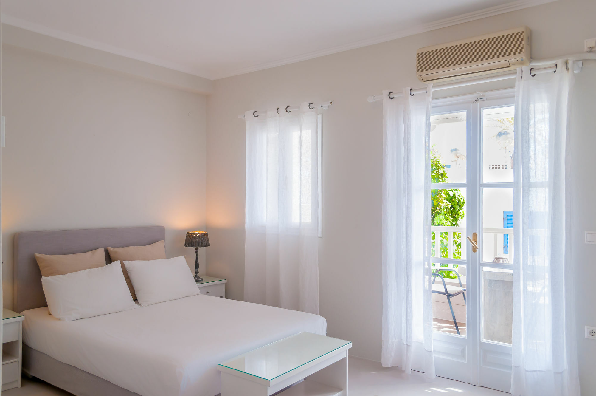 Milos Bay Suites Adamantas  ภายนอก รูปภาพ